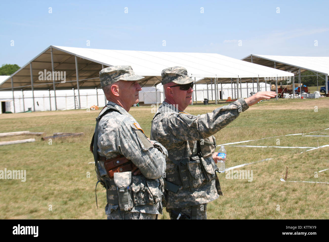 FORT DRUM, N.Y. New York Army National Guard Lt. Col. Greg Dreisbach, right, commander of the