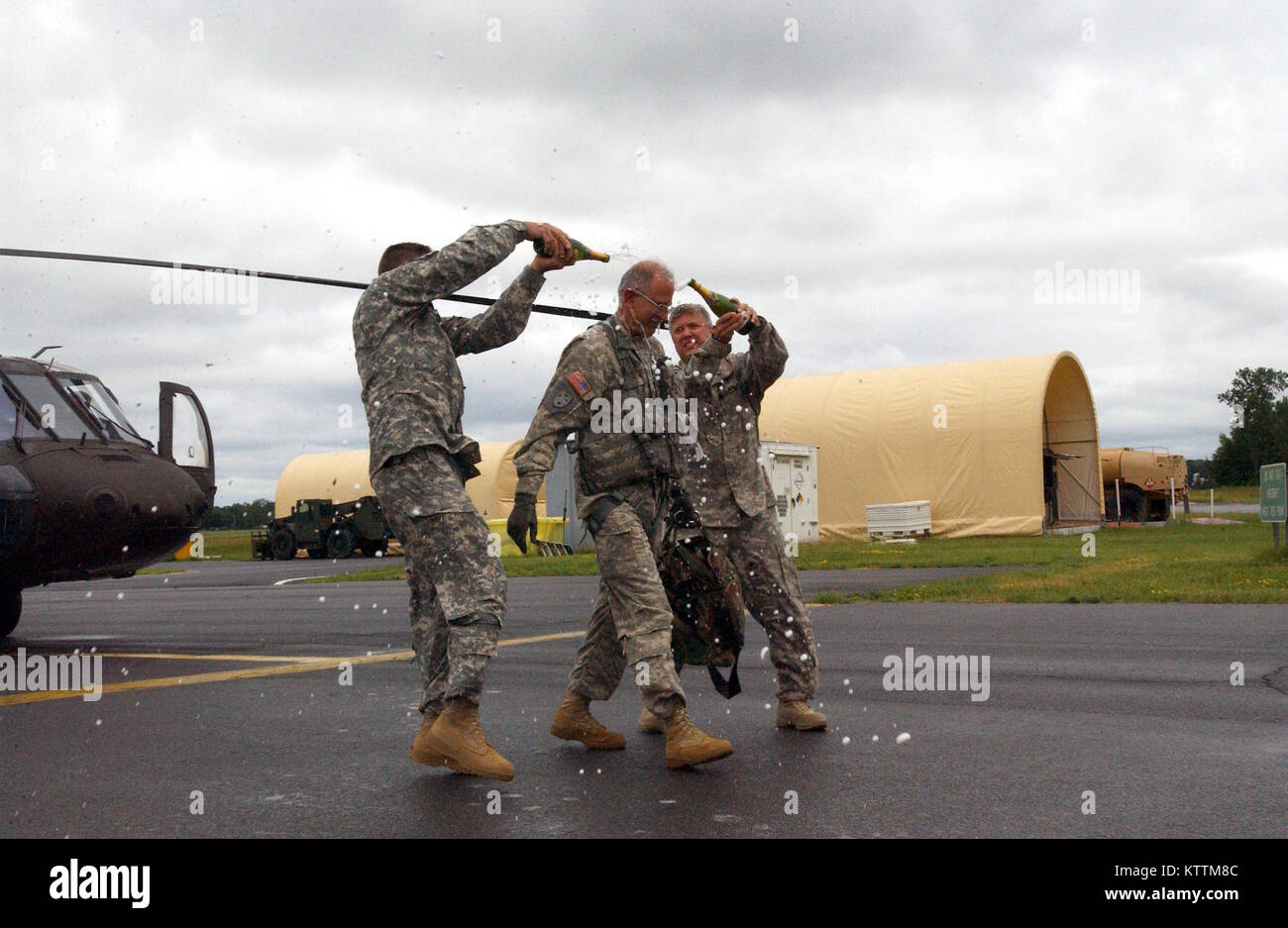 LATHAM - Chief Warrant Officer Steven Derry,the last Vietnam era ...