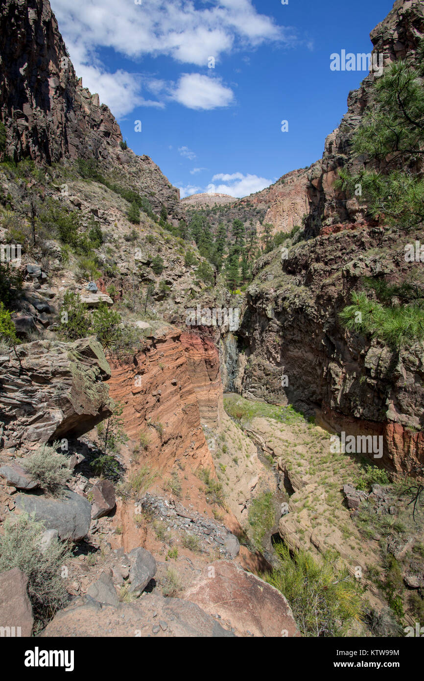 Bandelier National Monument, Falls Trail Stock Photo Alamy