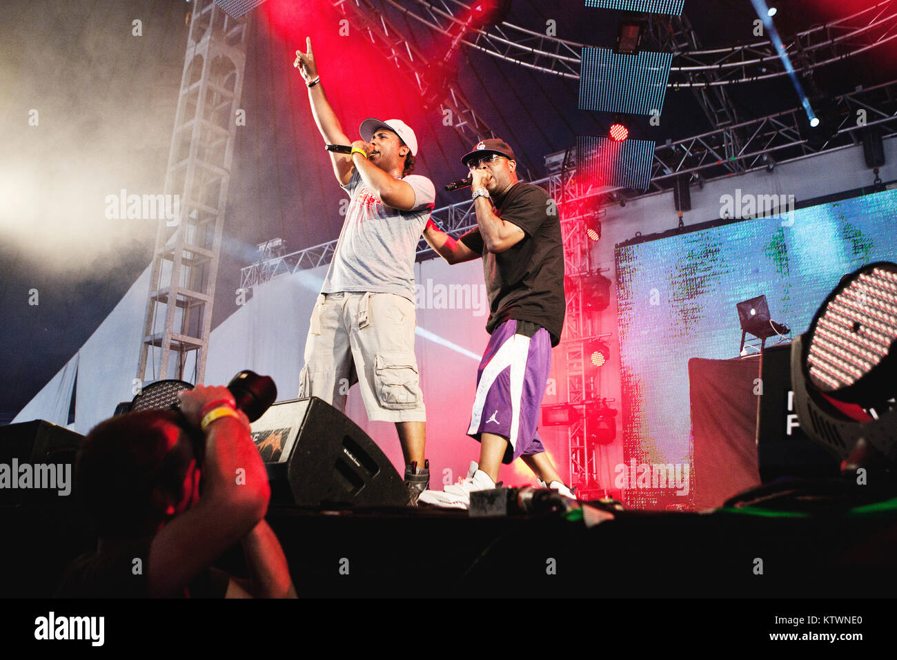 The American rapper Royce da 5´9” (R) originates from Detroit and is ...