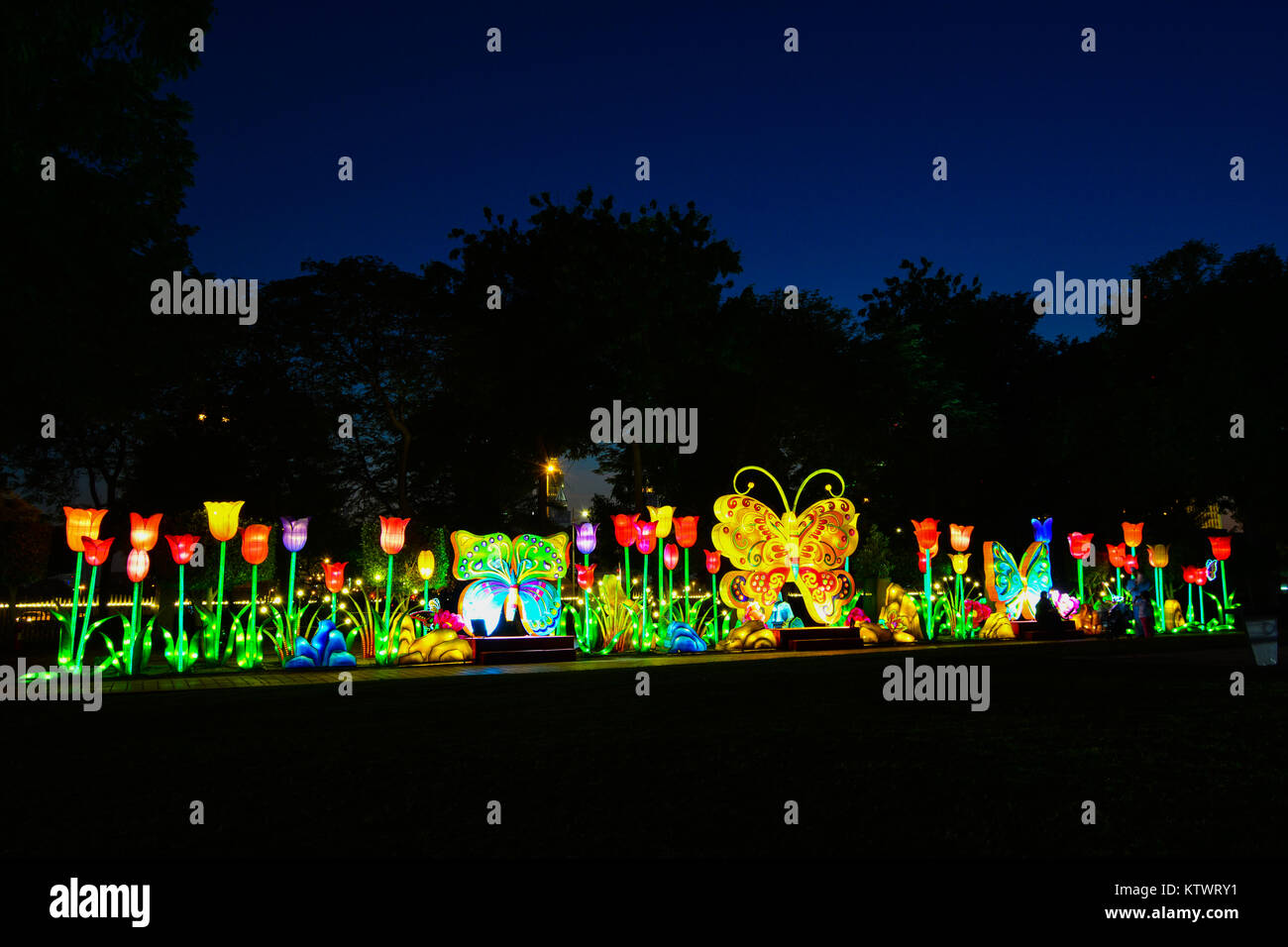 Dubai tourist spot hires stock photography and images Alamy