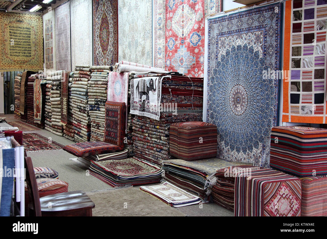 Carpet shop display hires stock photography and images Alamy