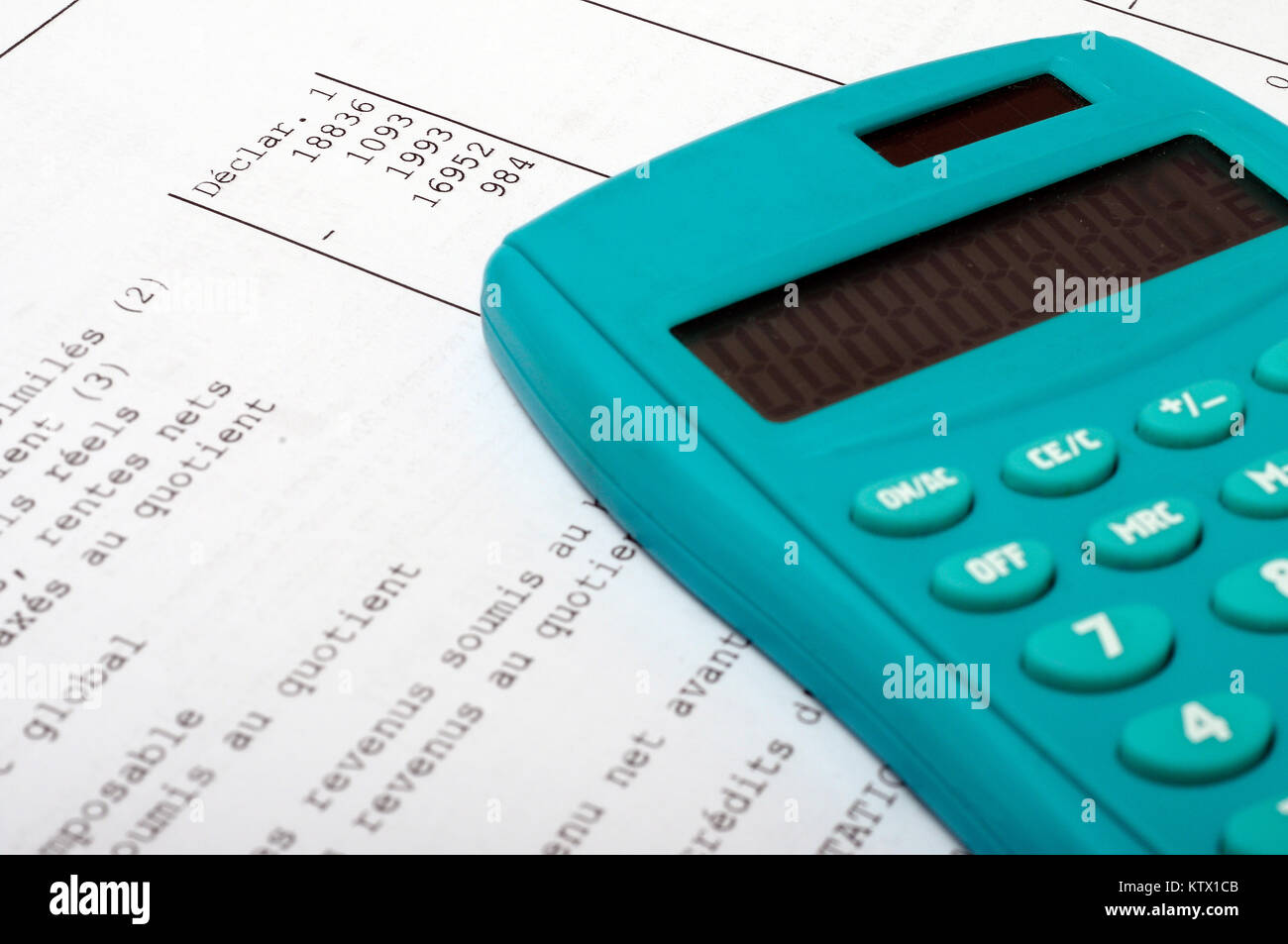 Income tax declaration hi-res stock photography and images - Alamy