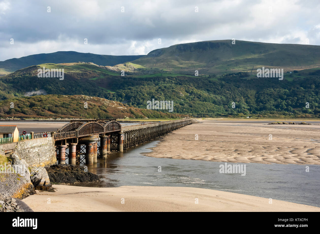 Barmouth Bridge Viaduct Largely Wooden Construction On Cambrian barmouth-bridge-viaduct-largely-wooden-construction-on-cambrian