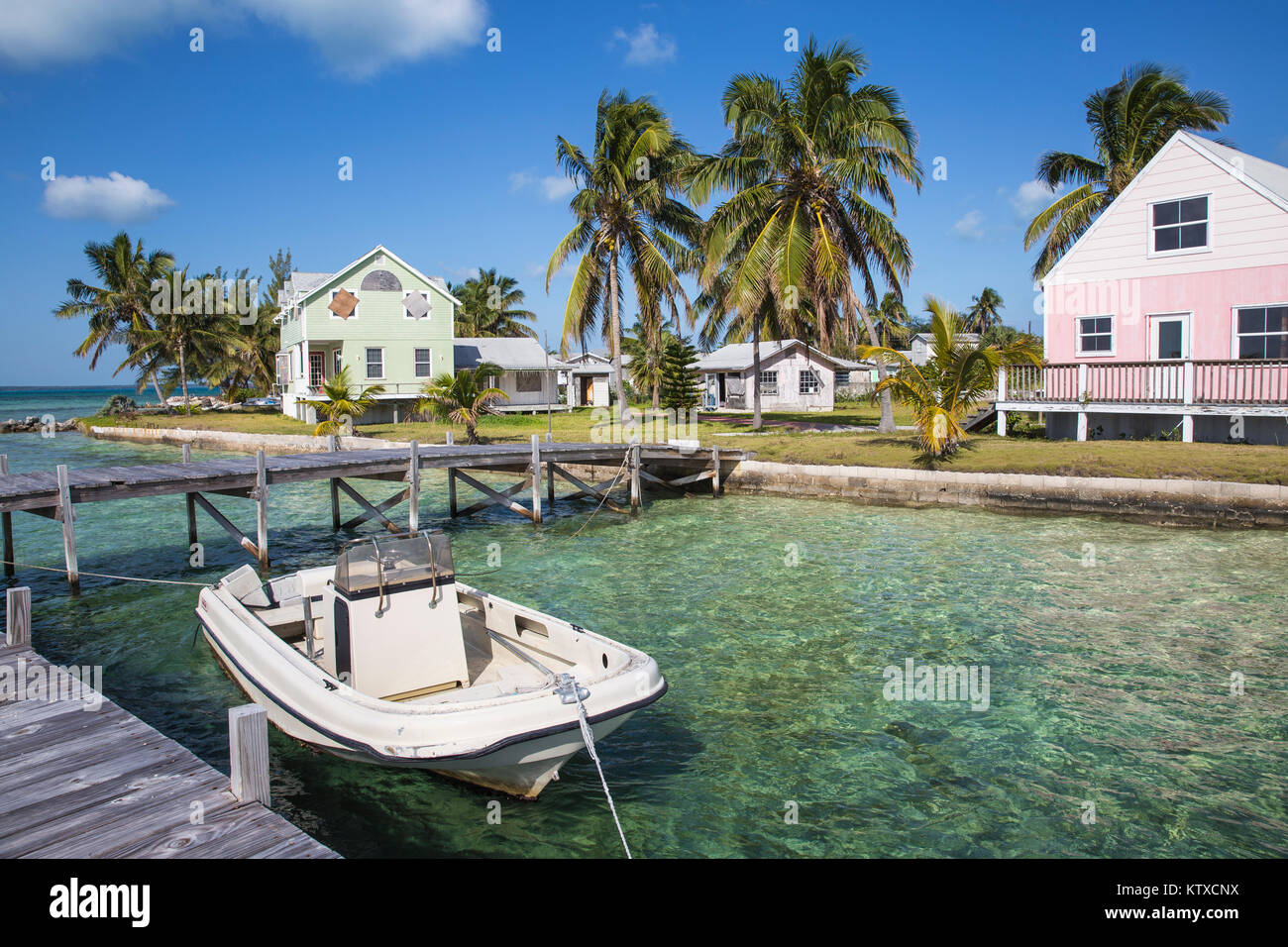 Oceanfront wooden houses, New Plymouth, Green Turtle Cay, Abaco Islands