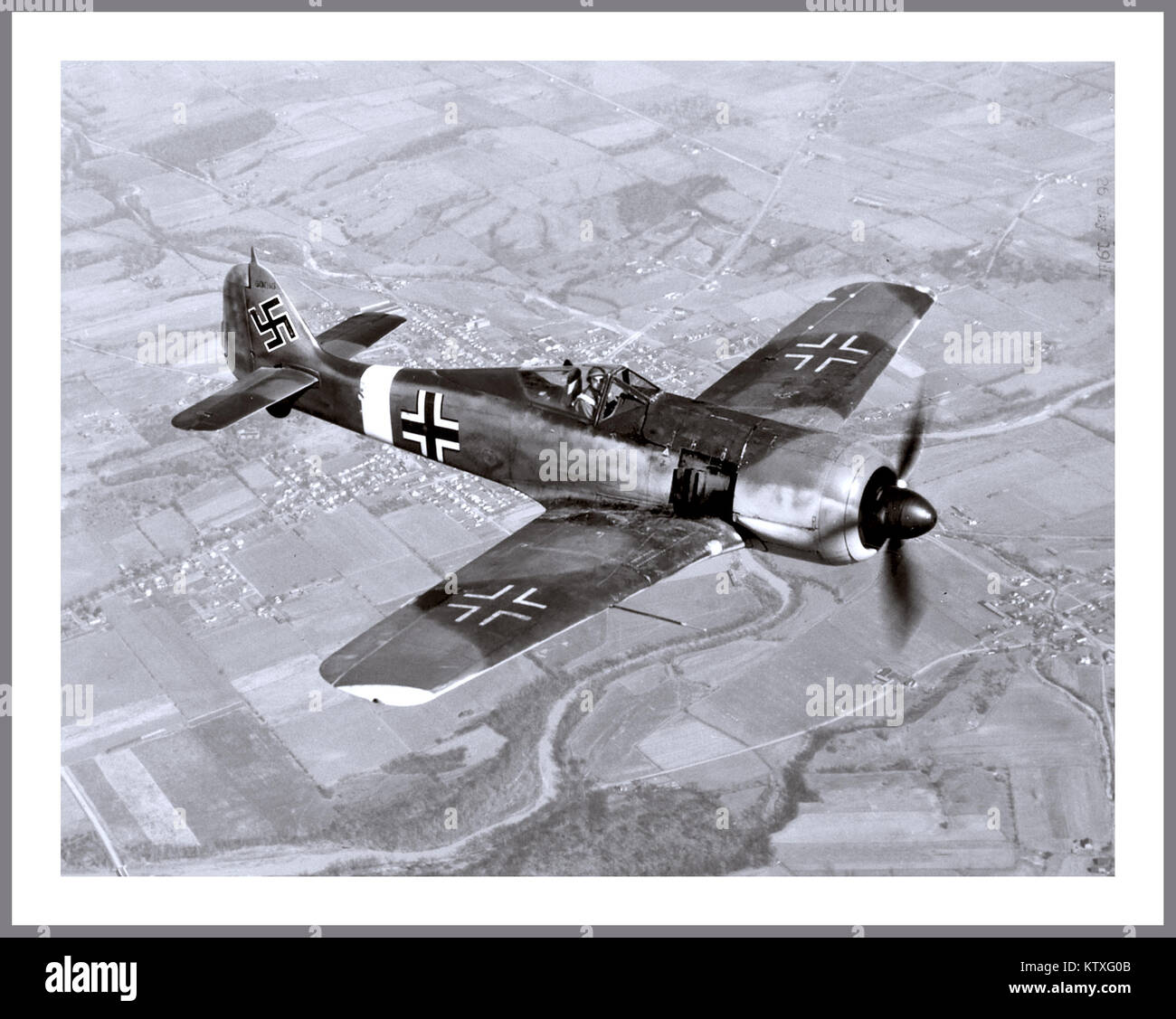 German fighter aircraft ww2 hi-res stock photography and images - Alamy