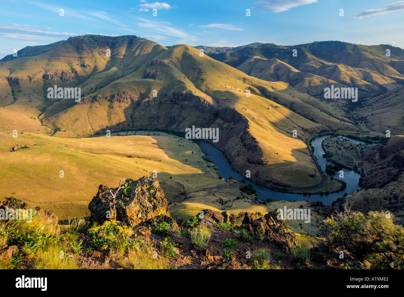 Maupin hires stock photography and images Alamy