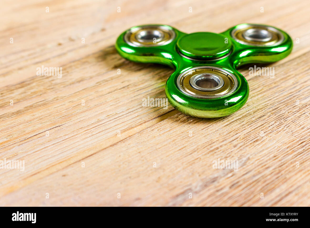 table spinner toy