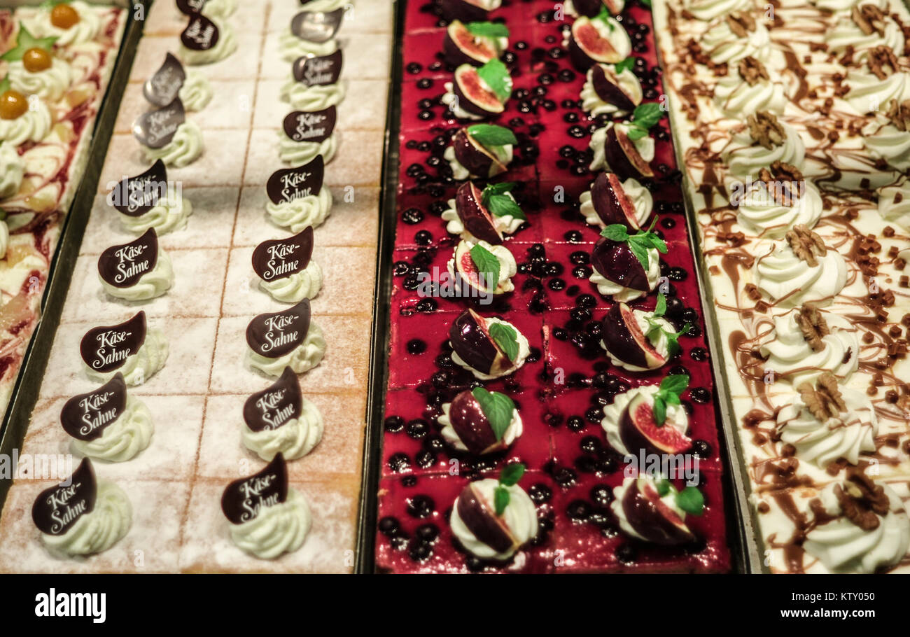 Cake shop berlin hires stock photography and images Alamy