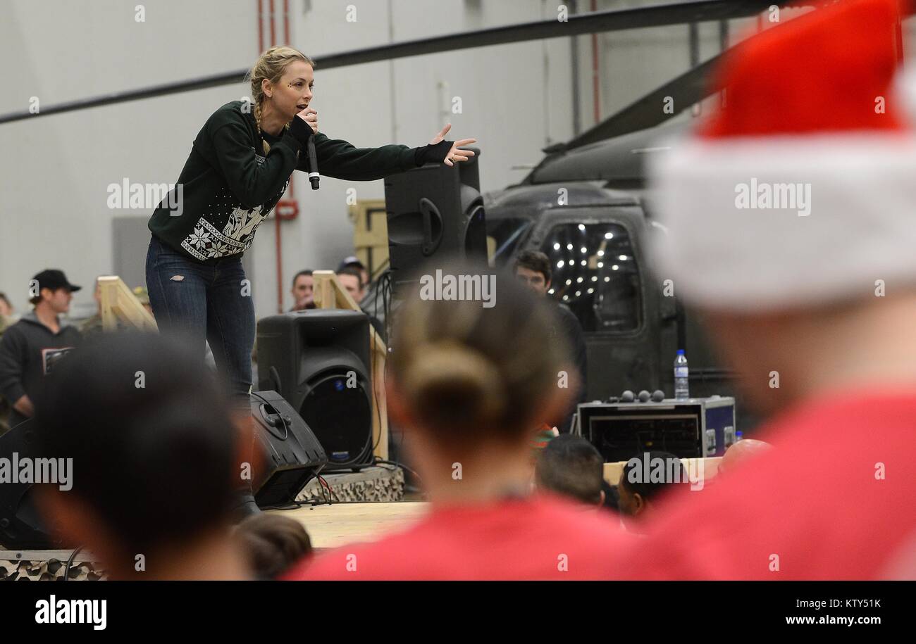 Comedian Iliza Shlesinger performs for U.S. soldiers during the USO Holiday Tour at the Bagram Airfield December 24, 2017 in Bagram, Afghanistan. Stock Photo