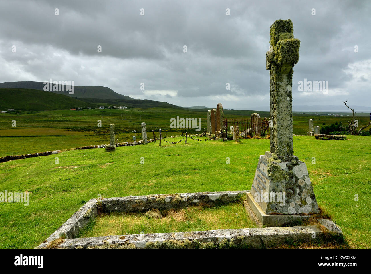 Scotland, Isle of Skye, peninsula Trotternish, Celt's cross on the cemetery of Kilmuir, Schottland, Halbinsel Trotternish, Keltenkreuz auf dem Friedho Stock Photo