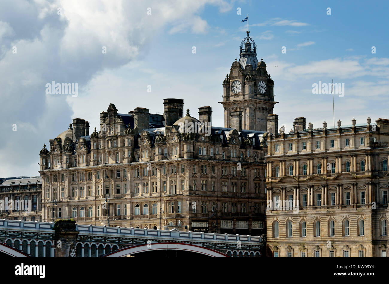 Scotland, Edinburgh, Neustadt, The Balmorel hotel with tower, Schottland, The Balmorel Hotel mit Turm Stock Photo