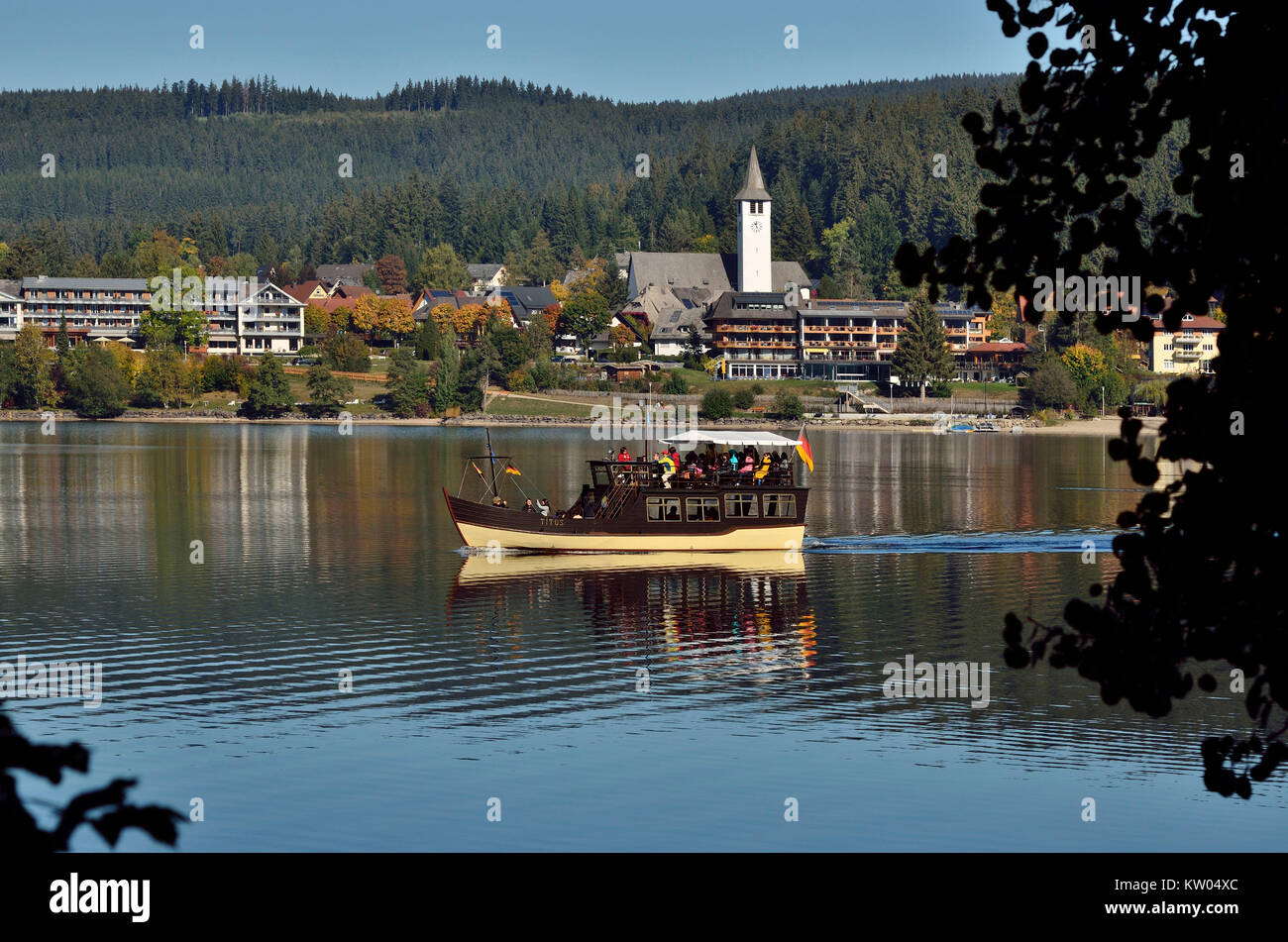 Titisee, ship round trip on the Titisee, Schiffsrundfahrt auf dem