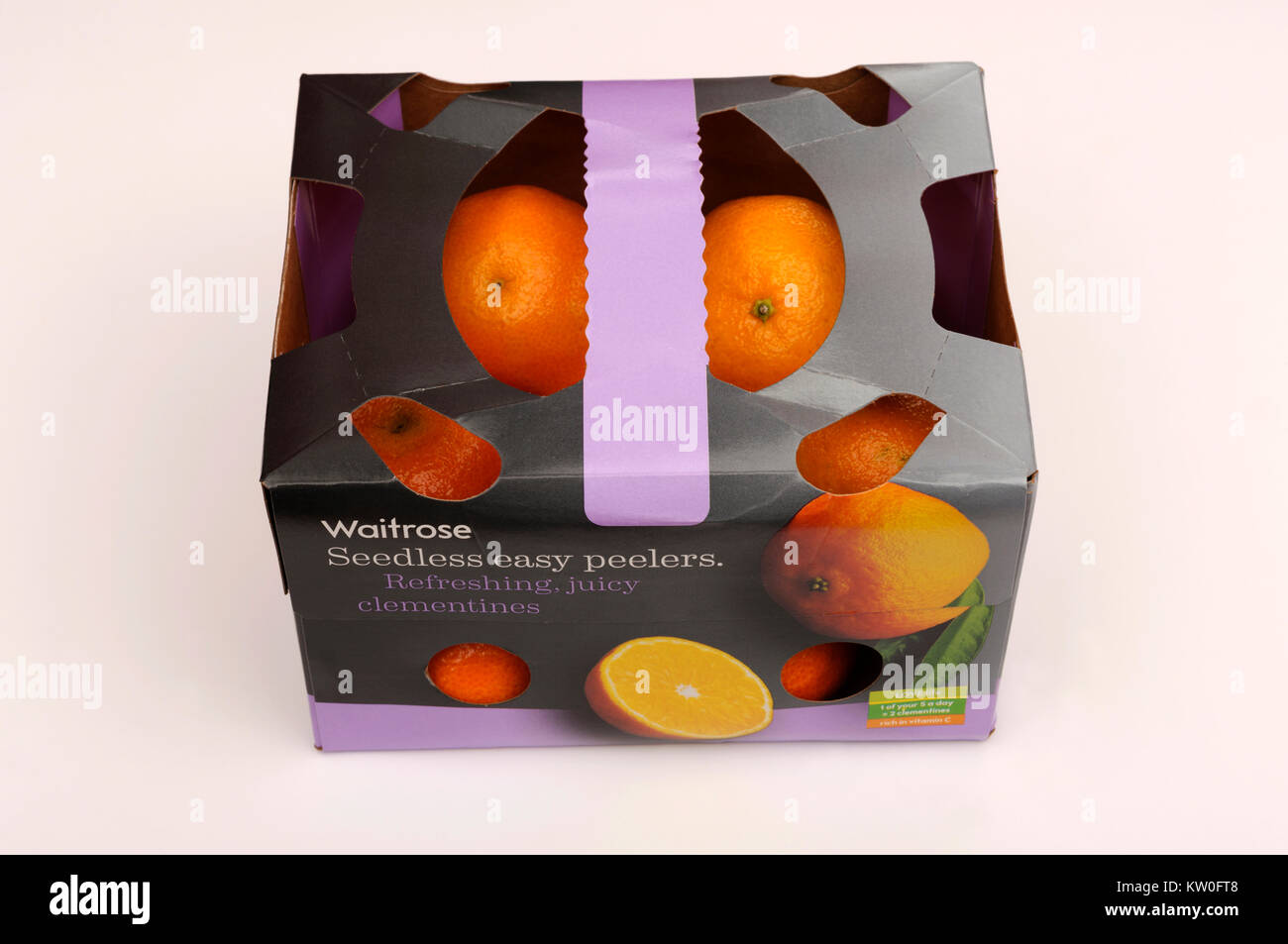 Waitrose seedless easy peelers clementines Stock Photo Alamy