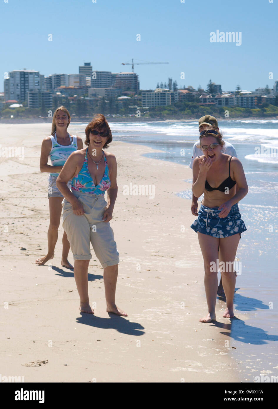 Group of women facing camera hi-res stock photography and images - Alamy