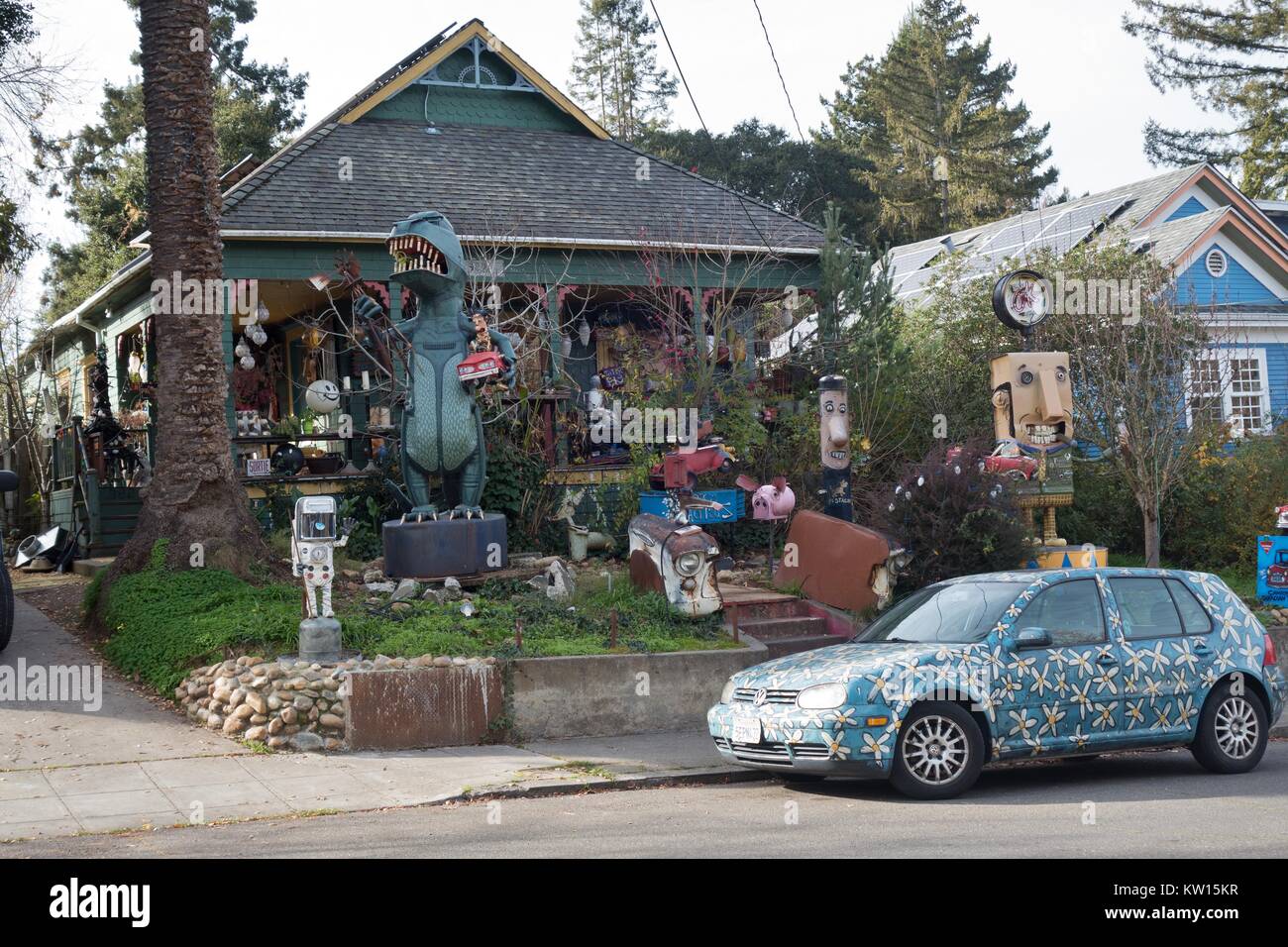 The studio of junk artist Patrick Amiot, on Florence Avenue in Sebastopol, CA, USA. Stock Photo