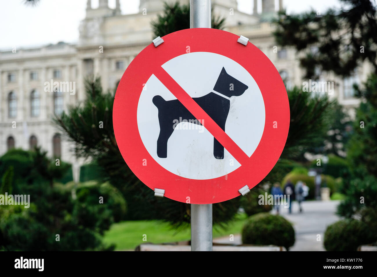 'No dogs' sign in museums district of Vienna, Austria Stock Photo