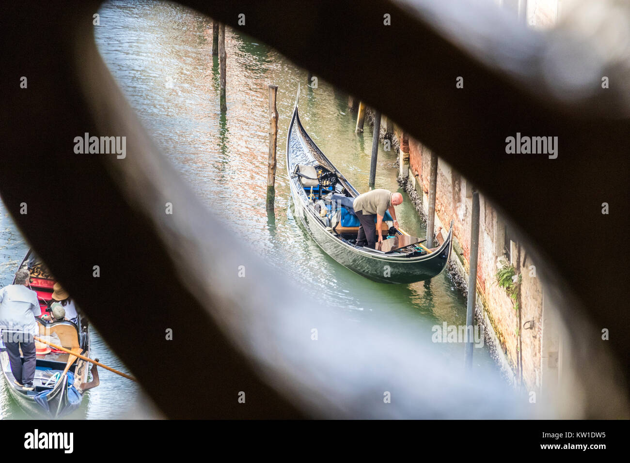 Venetian arch bridge in venice hi-res stock photography and images - Alamy