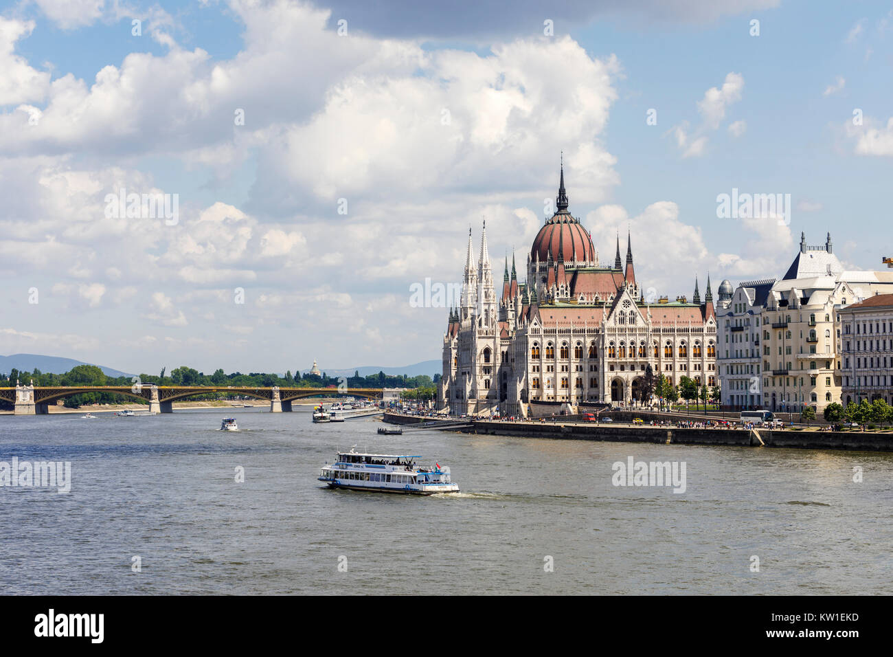 Cruise boat, Hungarian Parliament Building in Pest on the banks of the River Danube and Margaret Bridge, view from Buda, Budapest, capital of Hungary Stock Photo