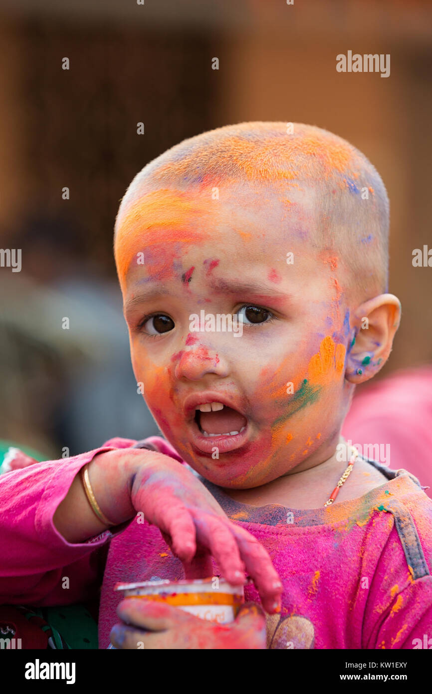 holi in kochi
