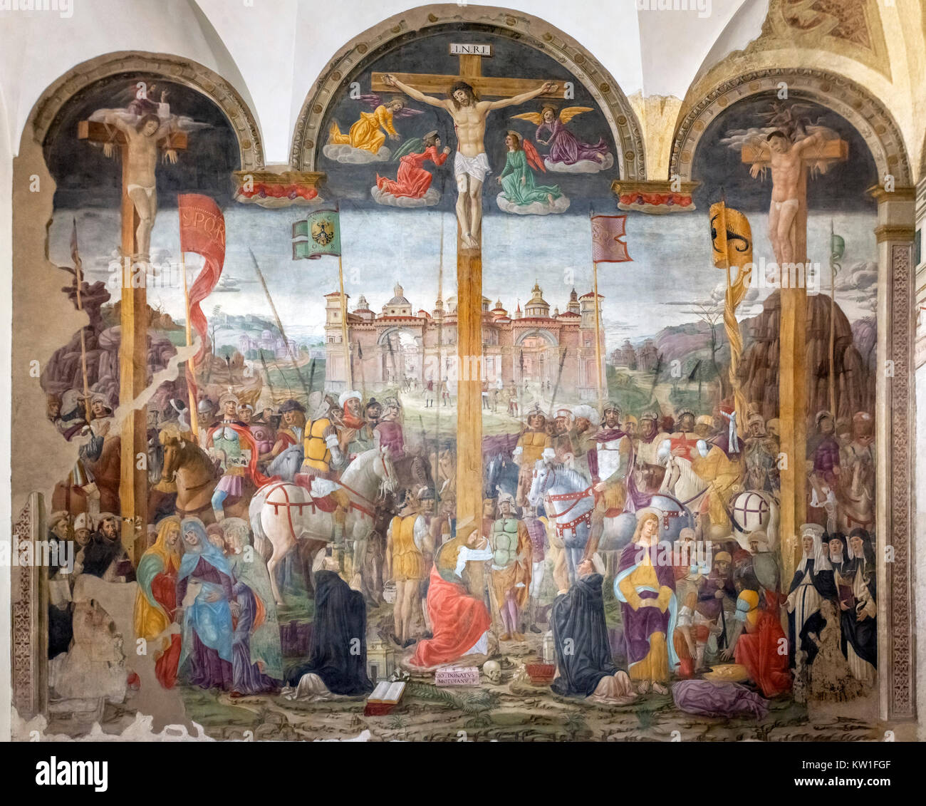 The Crucifixion by Giovanni Donato da Montorfano (c.1460-1502/03), a 1495 fresco in the refectory of the Monastery of Santa Maria delle Grazie, Milan, Italy Stock Photo