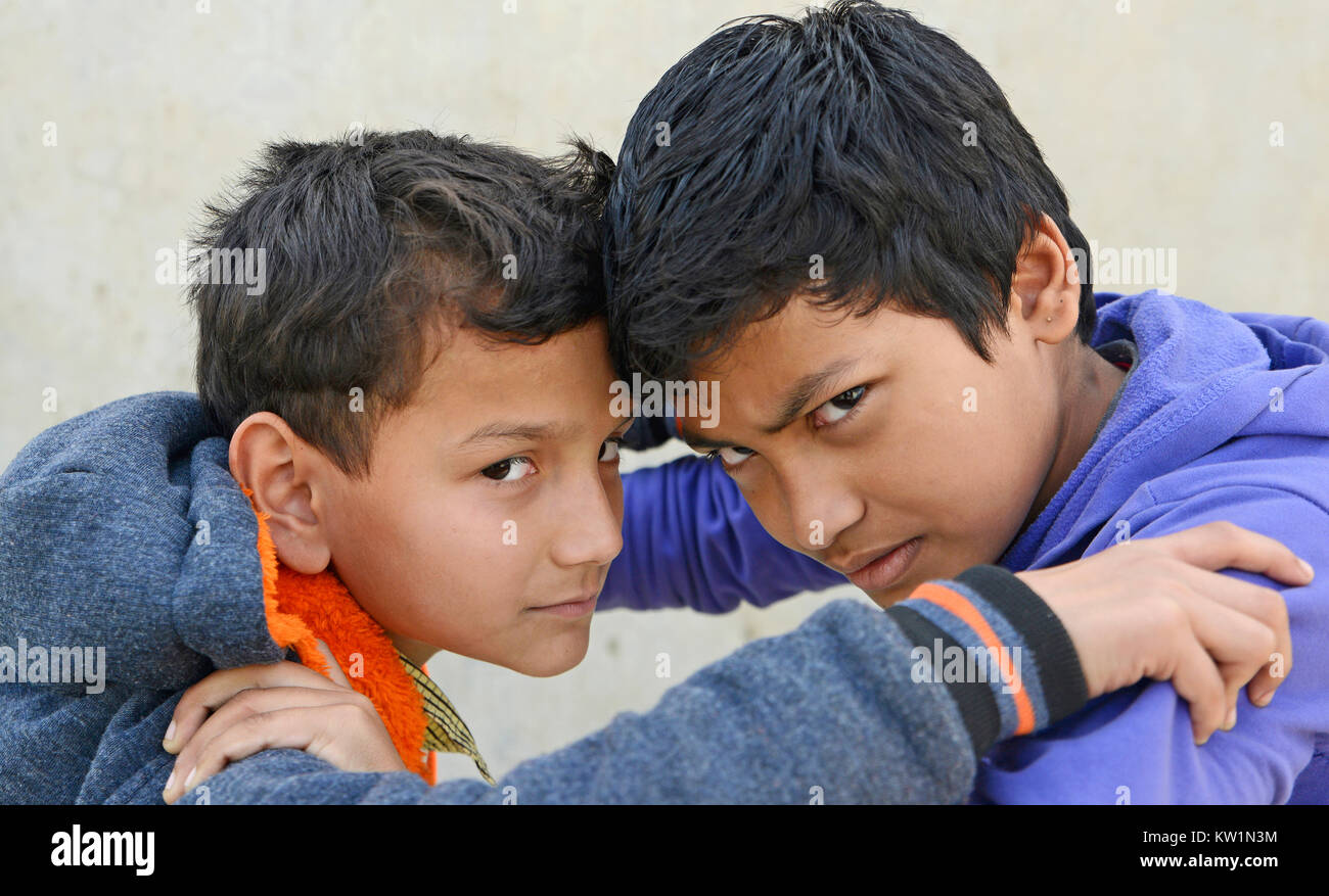 Cartoon illustration two boys fighting hi-res stock photography and images  - Alamy