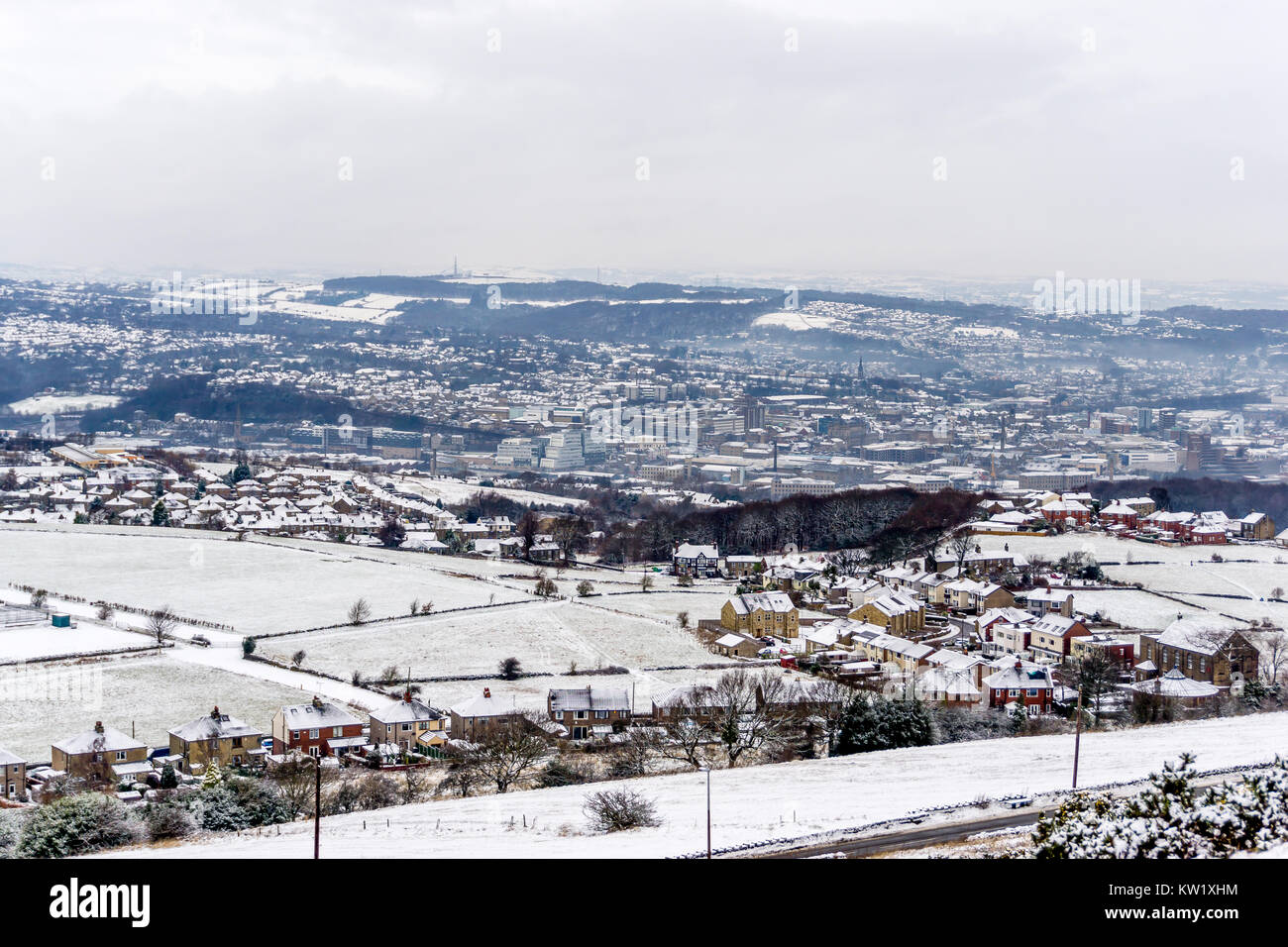 A view of Huddersfield from Castle Hill, Huddersfield, West Yorkshire, UK.  Heavy snowfall Castle Hill, Huddersfield, West Yorkshire, UK. 29th Dec, 2017. Credit: CARL DICKINSON/Alamy Live News Stock Photo