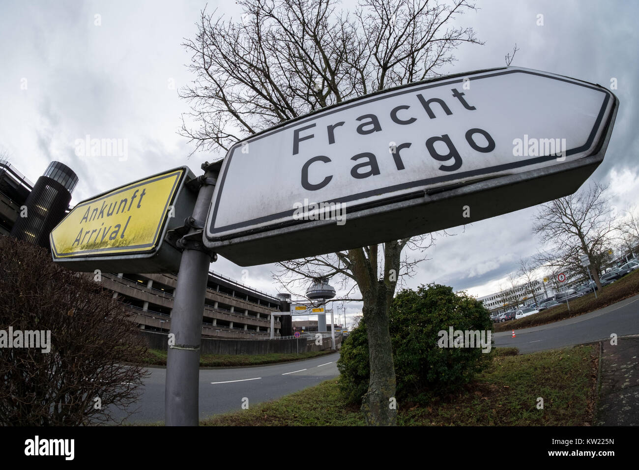 Hanover, Germany. 27th Dec, 2017. The sign reads 'Fracht Cargo' (lit. fright cargo) at the Hanover Airport in Hanover, Germany, 27 December 2017. For months the Chinese post prepared its flight activities at Lower Saxony's biggest airport in Hanover which is to begin next summer. Credit: Peter Steffen/dpa/Alamy Live News Stock Photo