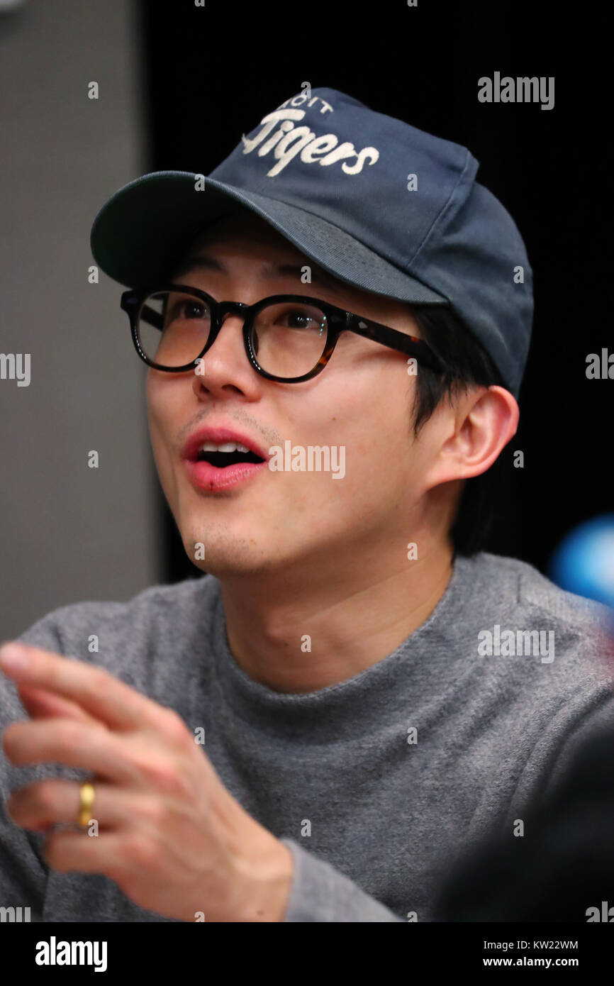 Steven Yeun attends the Hollywood Convention in Tokyo, Japan on December 29, 2017. Cast of hit TV series 'The Walking Dead' participated in the event and signed autographs for the fans. Credit: AFLO/Alamy Live News Stock Photo