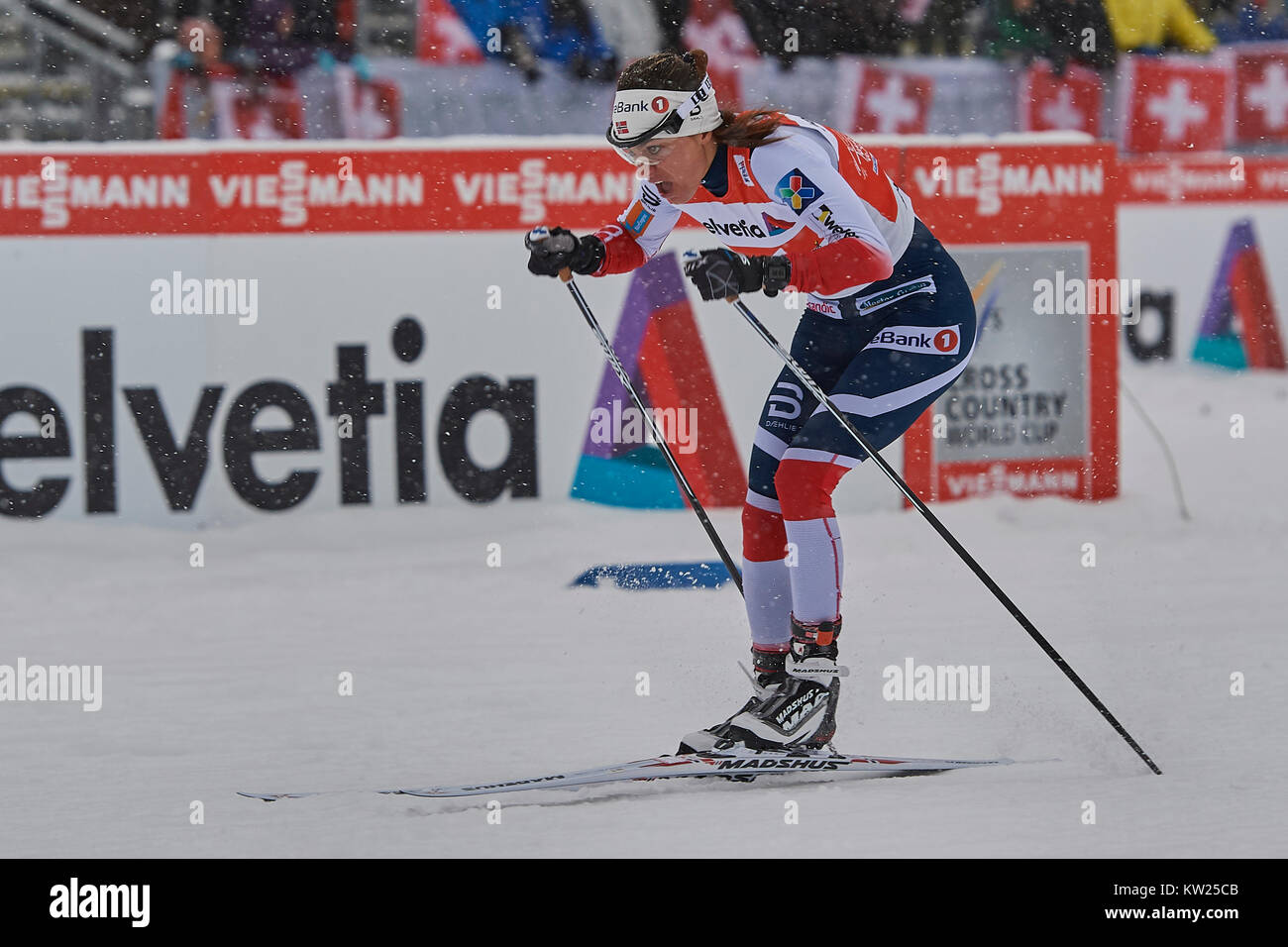 Lenzerheide, Switzerland, 30th December 2017. WENG Heidi (NOR) during the Ladies’ 1.5 km Sprint Competition at the FIS Cross Country Worldcup Tour de Ski 2017 in Lenzerheide. Photo: Cronos/Rolf Simeon/Alamy Live News Stock Photo