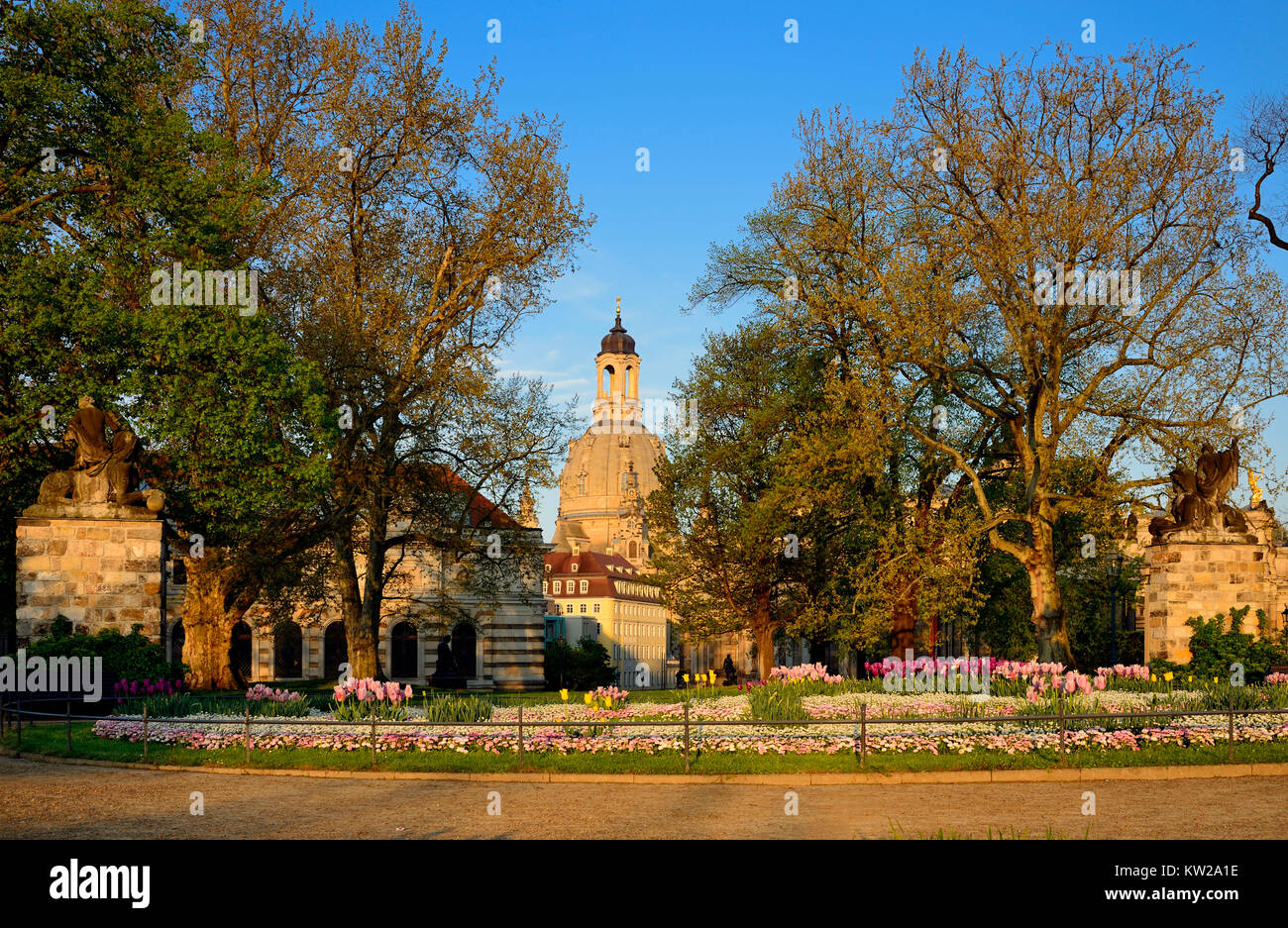 Dresden, Br?hlscher garden with Church of Our Lady, Brühlscher Garten