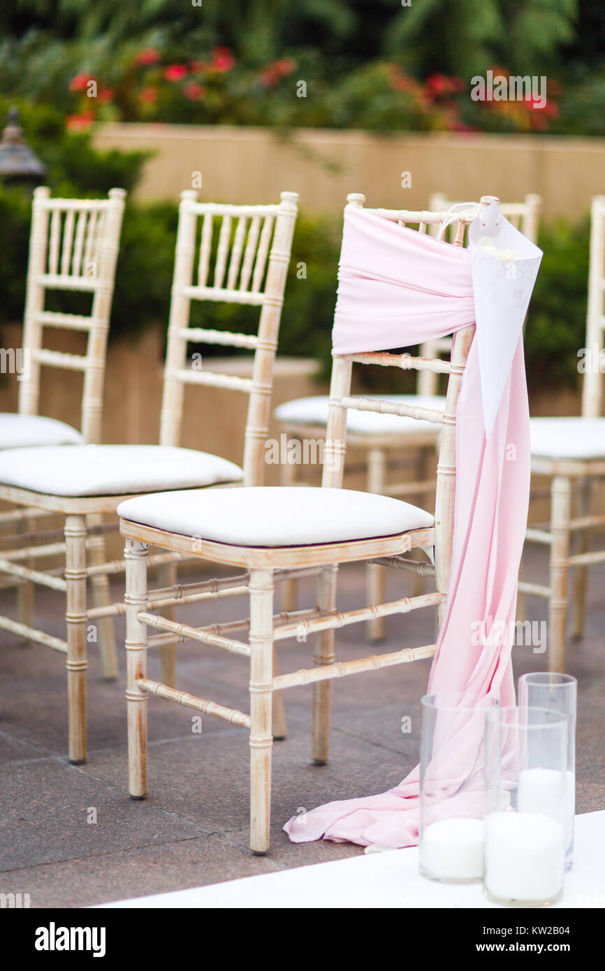 Rows of chairs for the guests at a wedding ceremony Stock Photo - Alamy