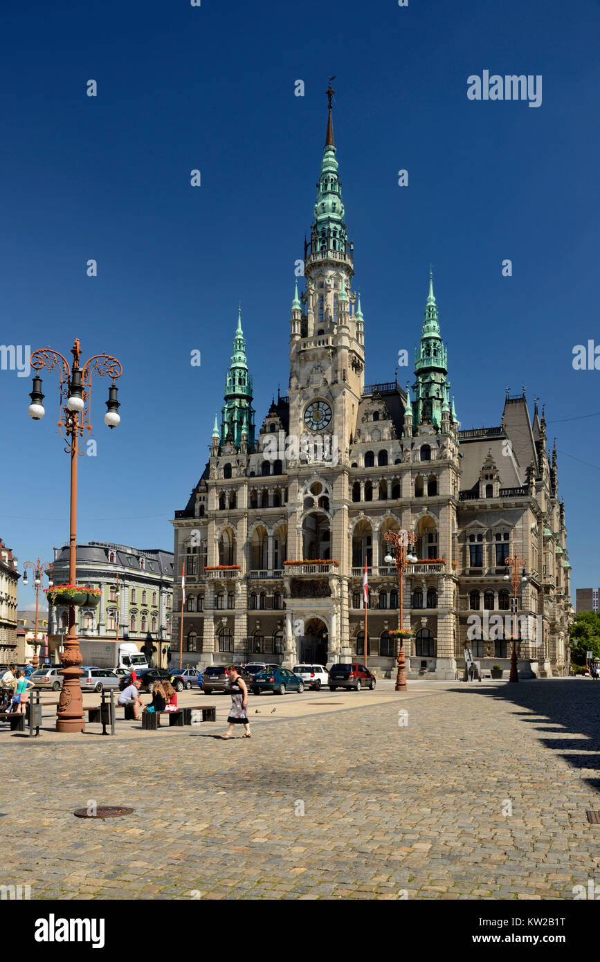 Liberec, city hall on the place Dr. Edvarda Bene??e, Rathaus auf dem Platz Dr Edvarda Beneše Stock Photo