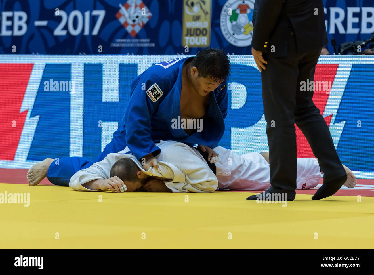 People judo judo hi-res stock photography and images - Page 5 - Alamy