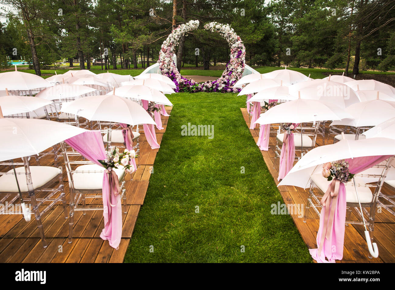 outdoor wedding umbrellas