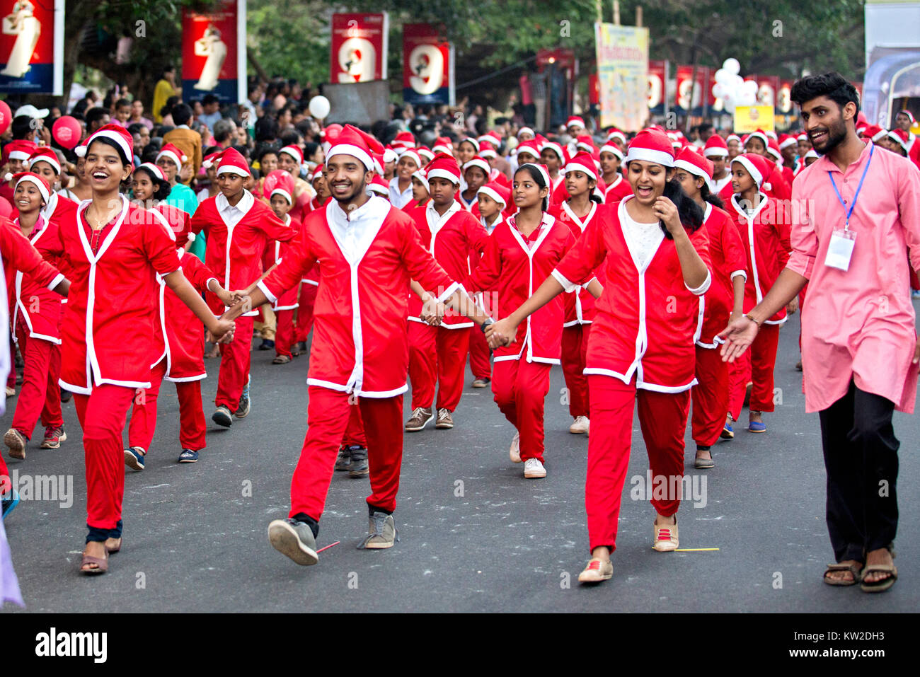 Buon Natale 2020 Thrissur.Buon Natale Thrissur High Resolution Stock Photography And Images Alamy