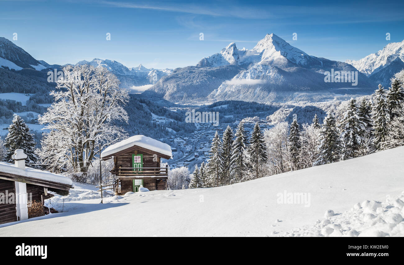 Beautiful mountain landscape in the Bavarian Alps with village of Berchtesgaden and Watzmann mountain top in the background at sunrise Stock Photo