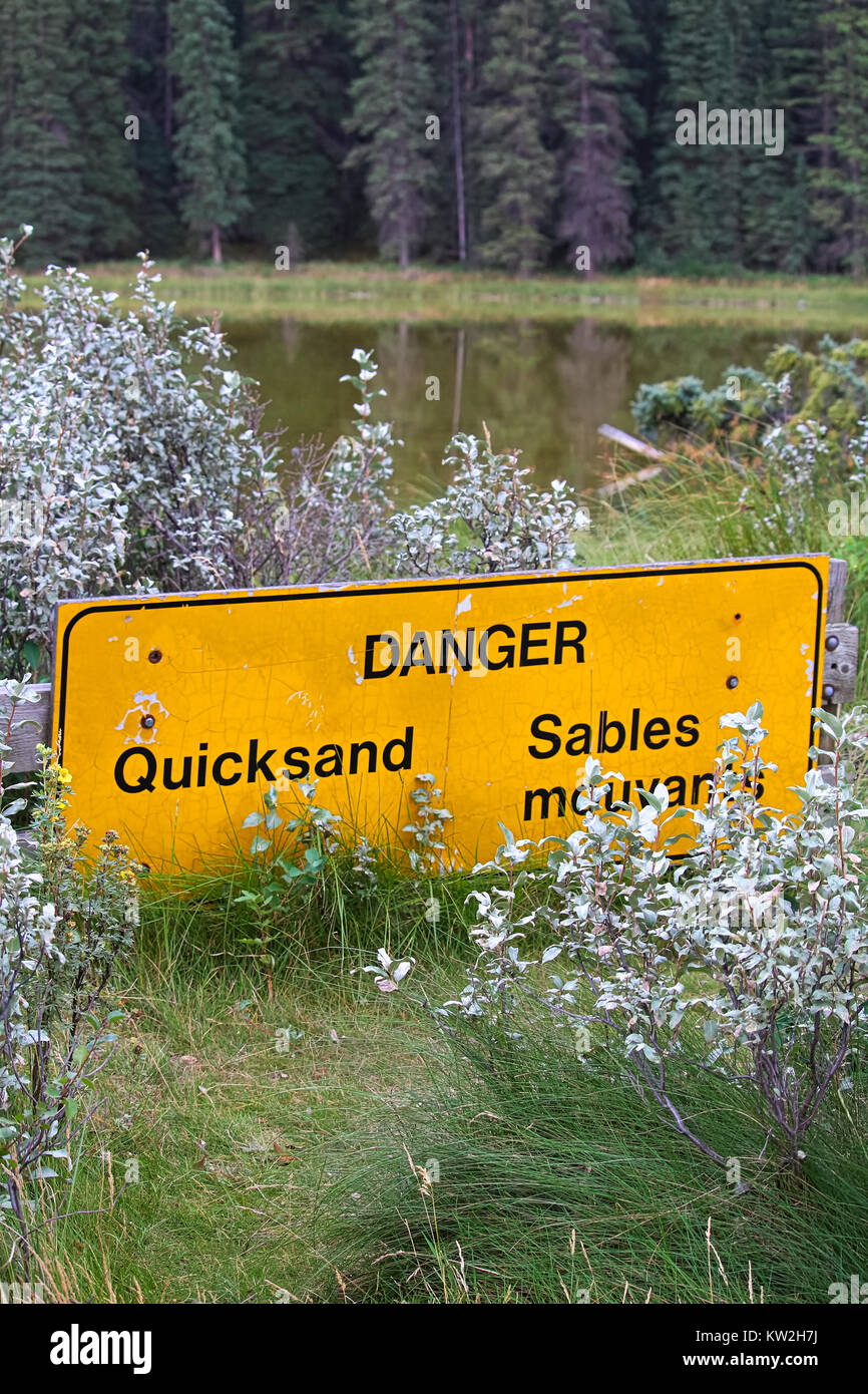 Danger quicksand hires stock photography and images Alamy