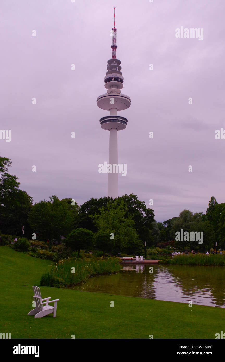 Hamburg, HeinrichHertzTurm, Park near by the Center. the radio