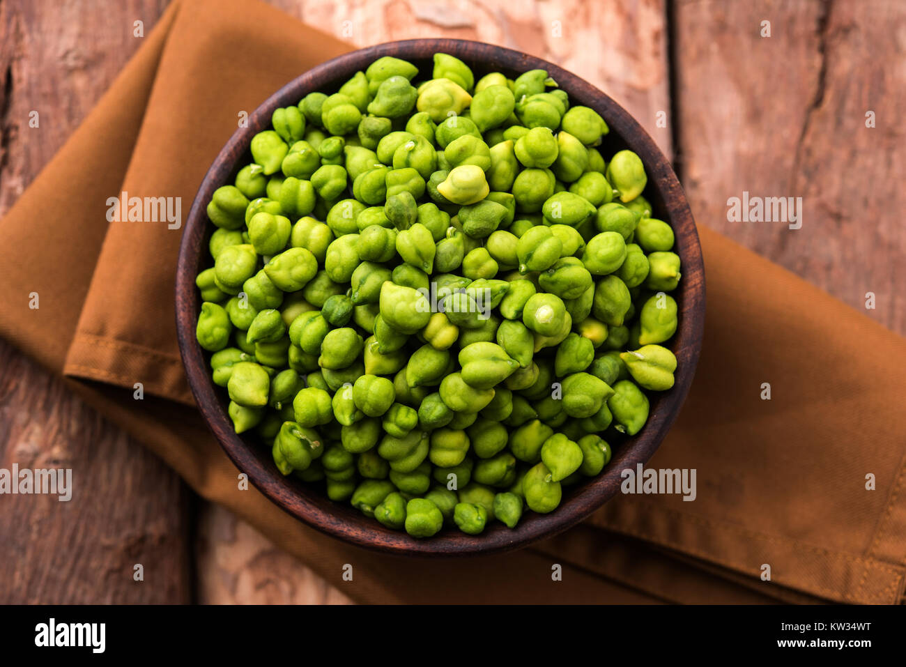 Fresh Green Chickpeas or Chick peas also known as harbara or harbhara
