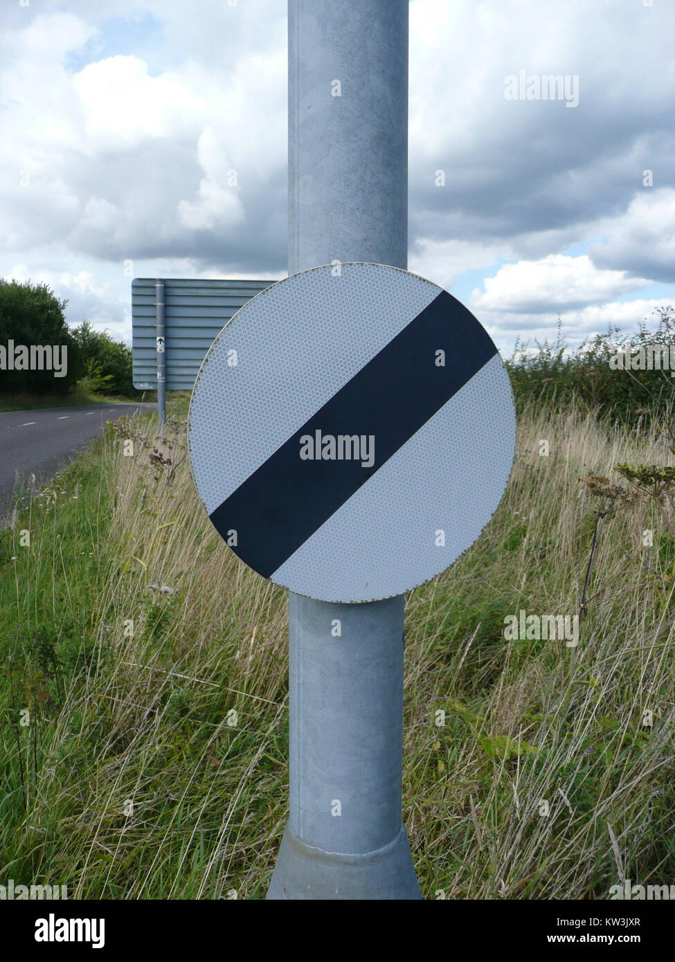 United Kingdom national speed limit reminder sign 2 Stock Photo Alamy