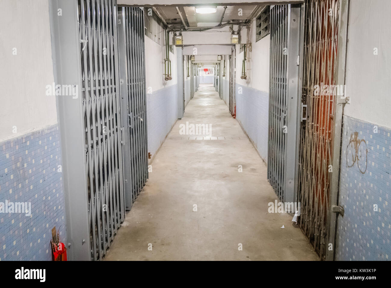 Hong kong public housing interior hires stock photography and images Alamy