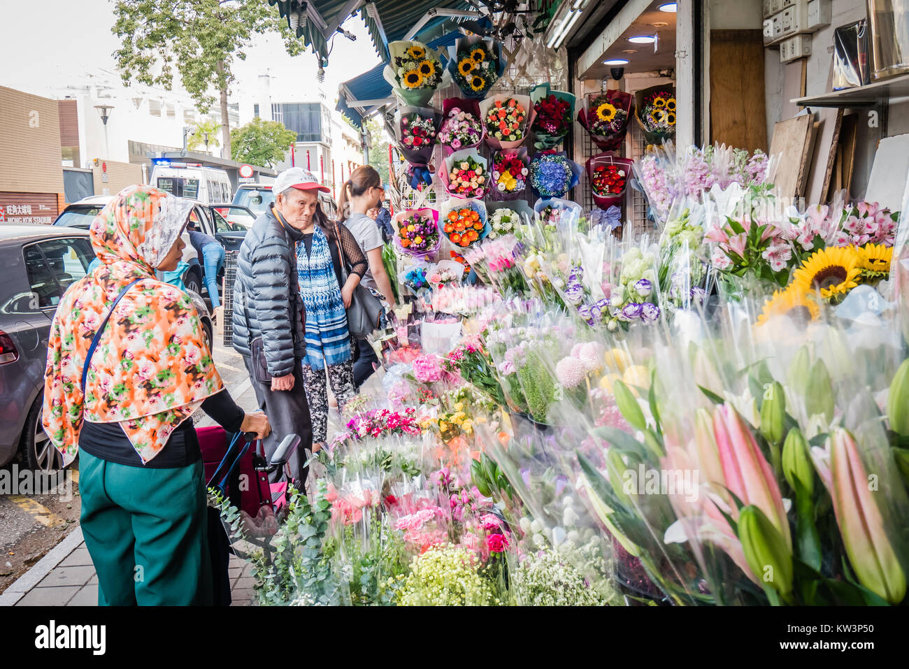hong kong flower market Stock Photo Alamy