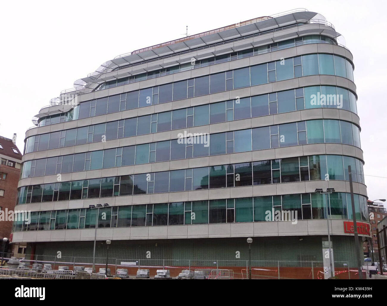 Bilbao Edificio Lantik Bfa Dfb 3 Stock Photo Alamy