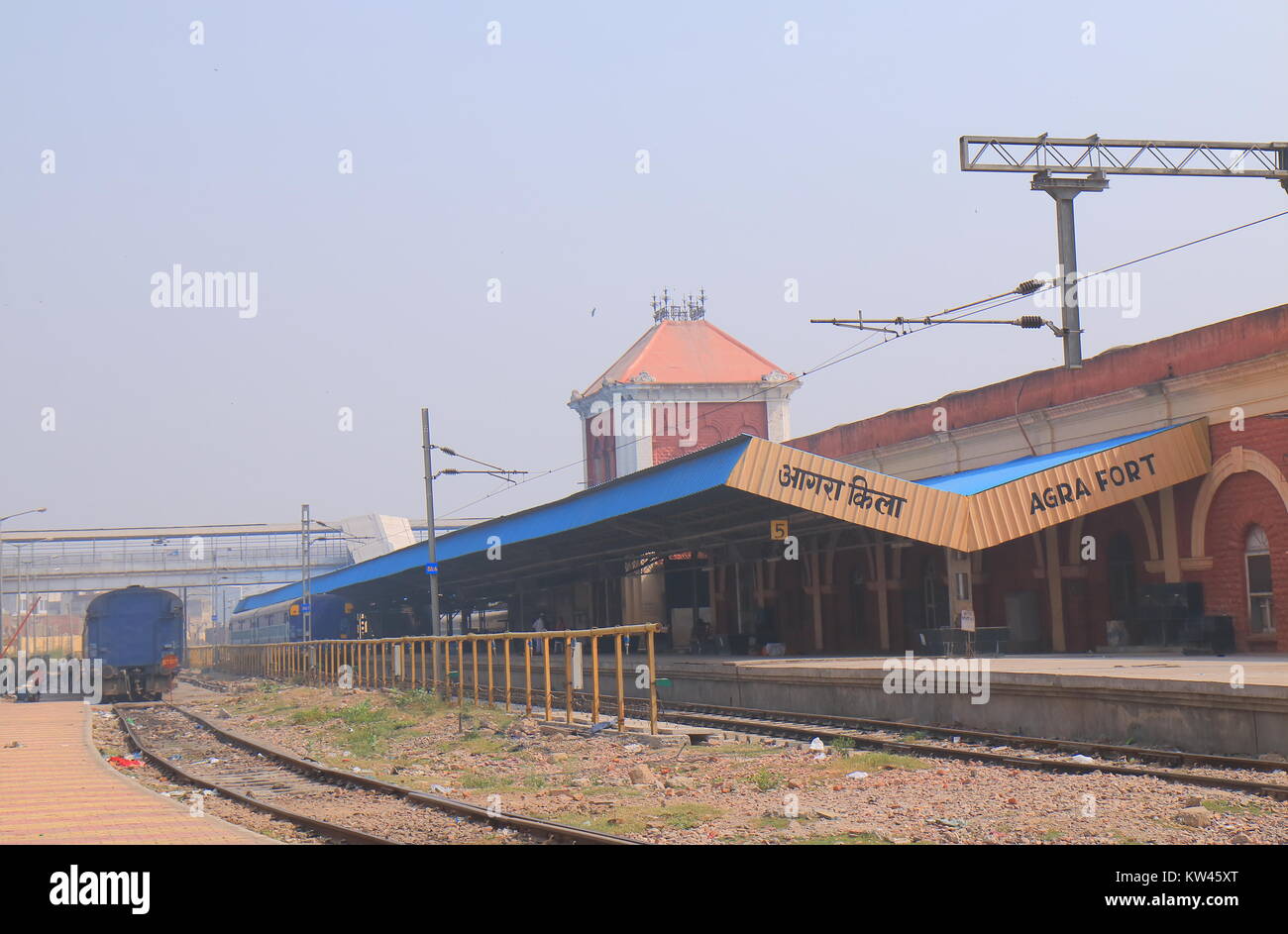 People travel at Agra Fort train station in Agra India Stock Photo Alamy