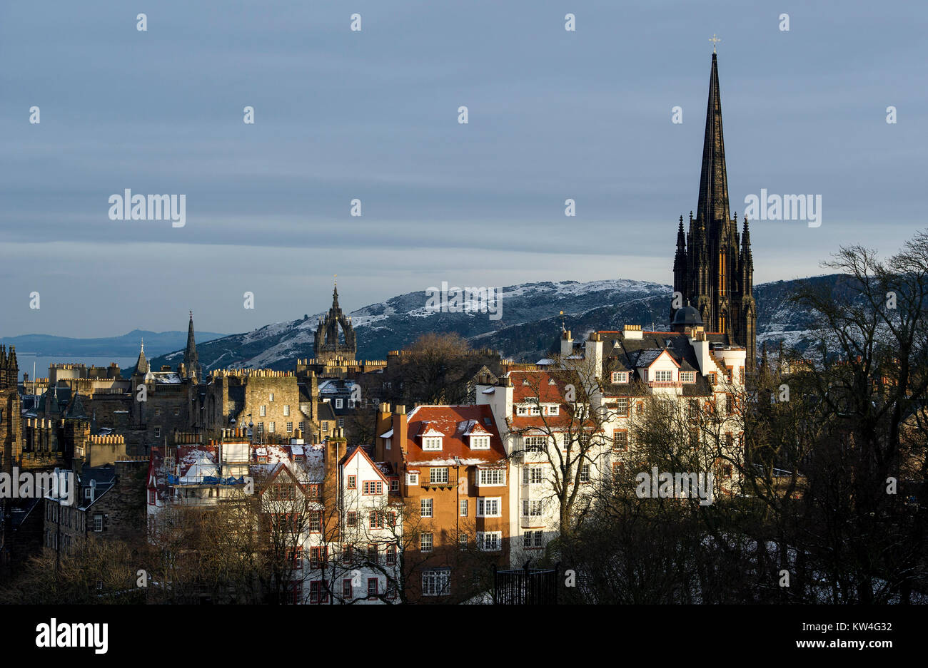 Ramsay Garden below Edinburgh Castle in the Castlehill area of Edinburgh's Old Town. Stock Photo