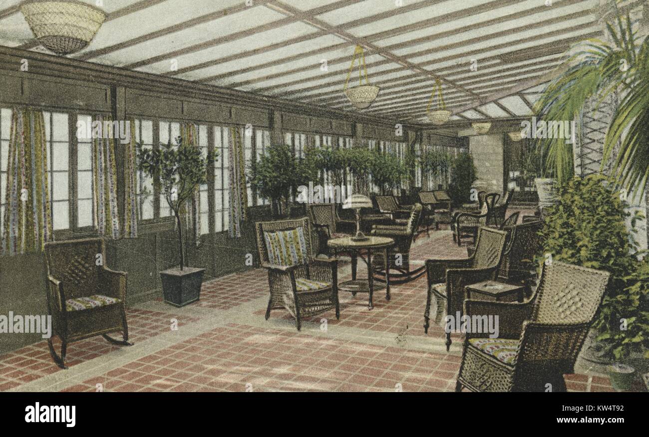 Postcard of the sun parlor at the Weldon Hotel, Greenfield