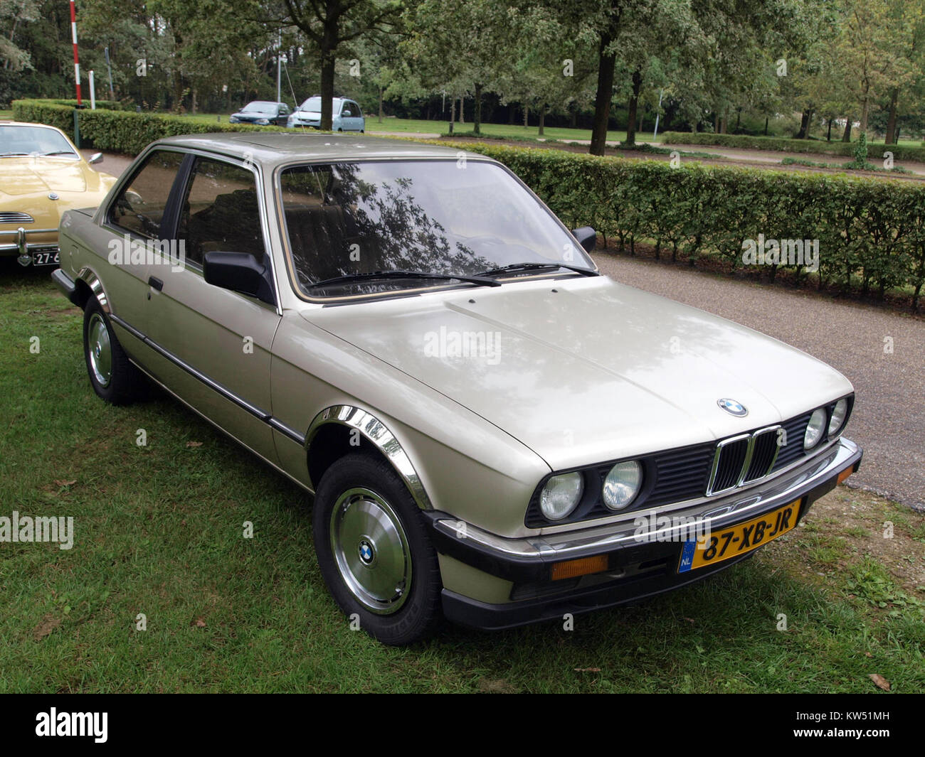 BMW 3slash1 (1985) at the Autotron, dutch licence registration 87 XB JR p1 Stock Photo