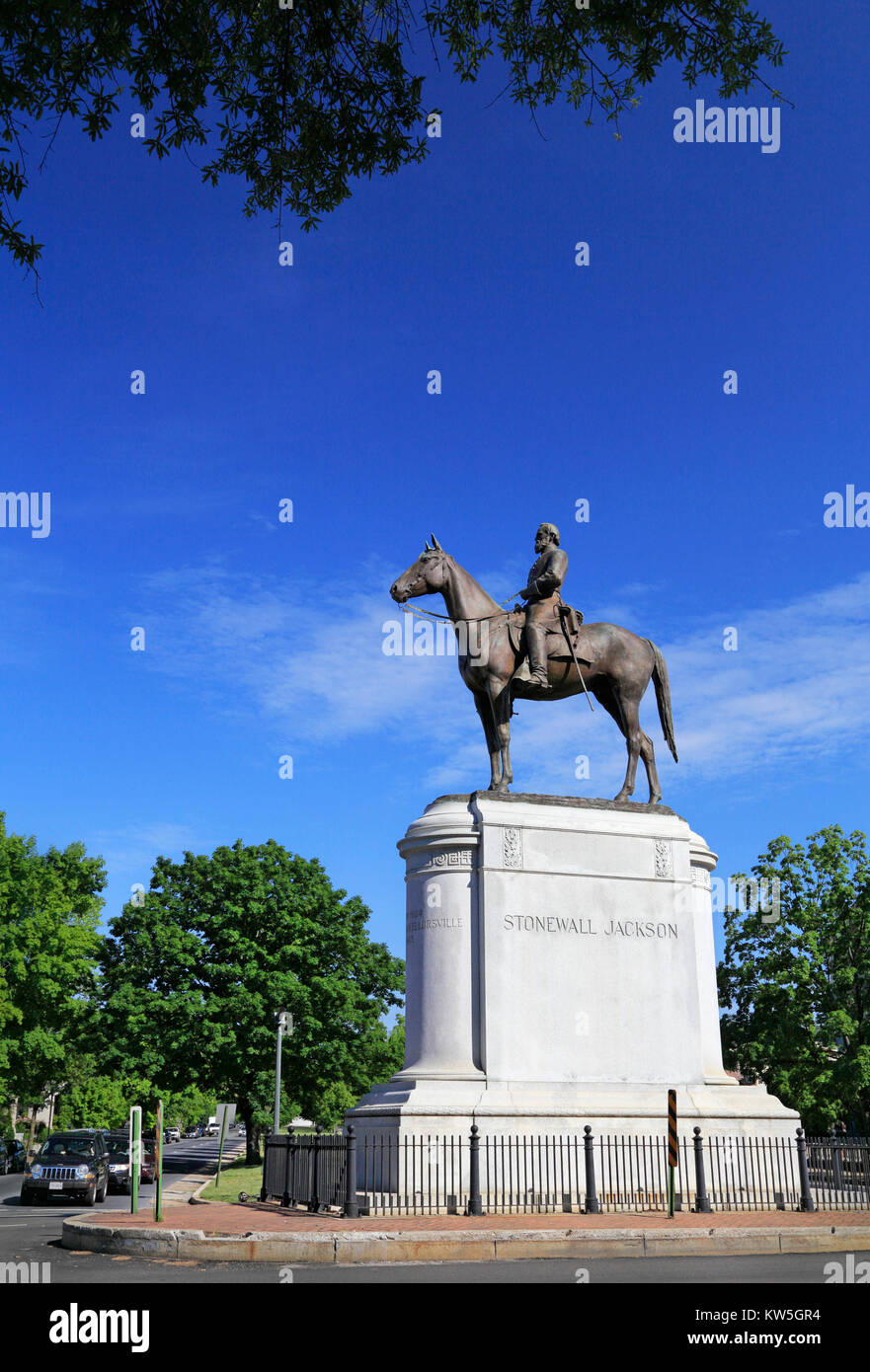 Stonewall jackson monument avenue hires stock photography and images