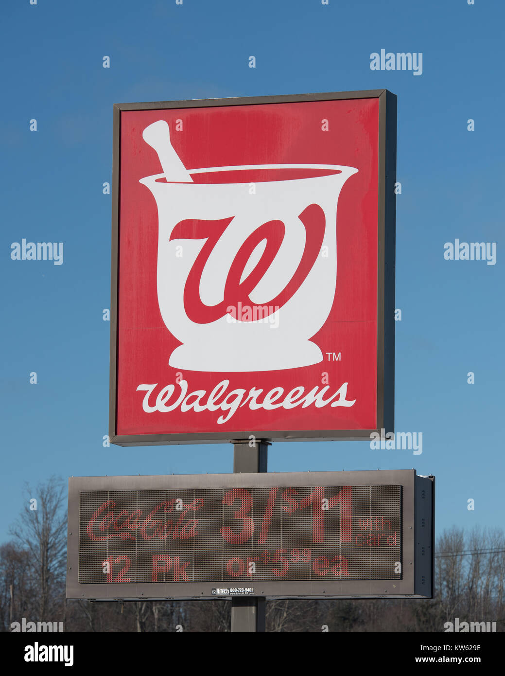 Walgreen company sign hi-res stock photography and images - Alamy